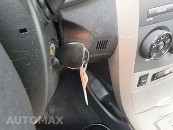 2010 Toyota Corolla S – miniatura 8
