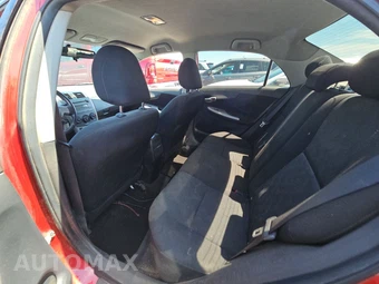 2010 Toyota Corolla S – miniatura 13