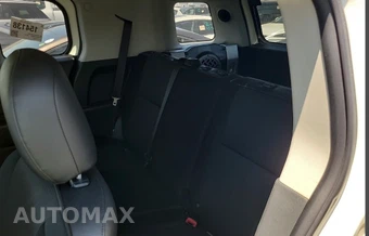2010 Toyota FJ Cruiser w/Rear Doors - miniatura 11