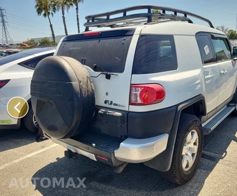 2010 Toyota FJ Cruiser w/Rear Doors - miniatura 4