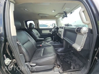 2010 Toyota FJ Cruiser w/Rear Doors - miniatura 14