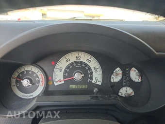 2010 Toyota FJ Cruiser w/Rear Doors - miniatura 12