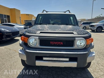 2010 Toyota FJ Cruiser w/Rear Doors - miniatura 2