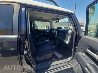 2010 Toyota FJ Cruiser w/Rear Doors - miniatura 8