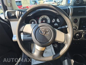 2010 Toyota FJ Cruiser w/Rear Doors - miniatura 10