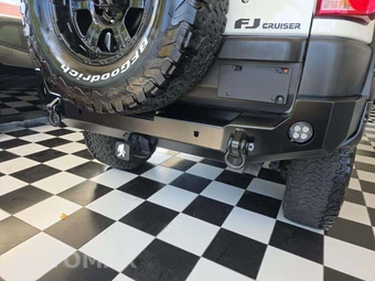 2010 Toyota FJ Cruiser w/Rear Doors - miniatura 24