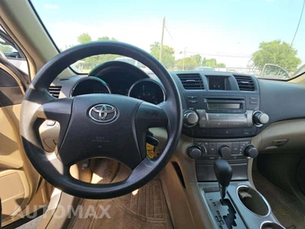 2010 Toyota Highlander – miniatura 10