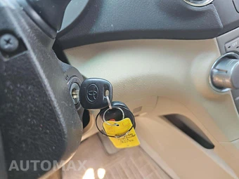 2010 Toyota Highlander – miniatura 8
