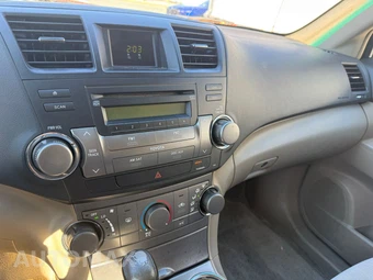 2010 Toyota Highlander - miniatura 13