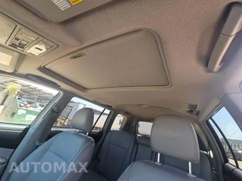 2010 Toyota Highlander Limited – miniatura 11