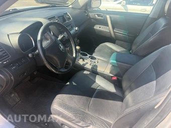 2010 Toyota Highlander SE - miniatura 21