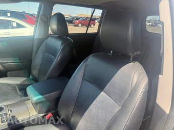 2010 Toyota Highlander SE - miniatura 23