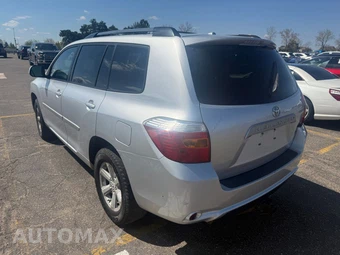 2010 Toyota Highlander SE - miniatura 5
