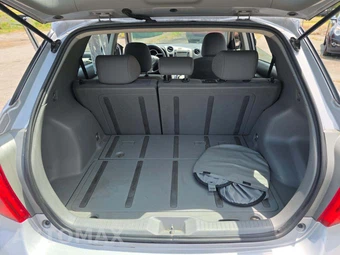 2010 Toyota Matrix – miniatura 11