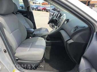 2010 Toyota Matrix – miniatura 15