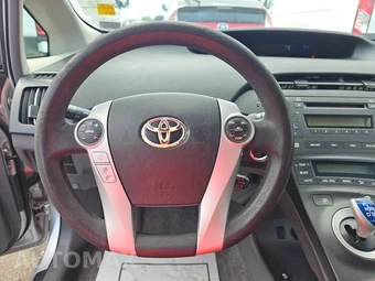 2010 Toyota Prius I – miniatura 10