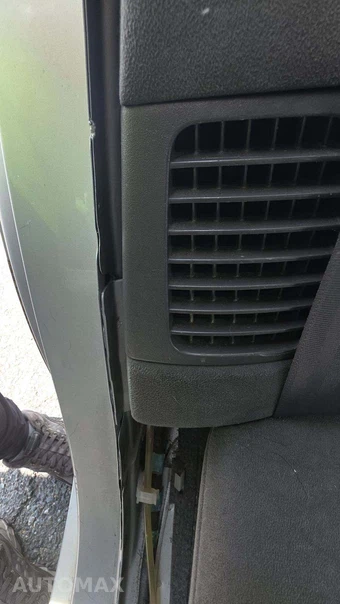 2010 Toyota Prius I – miniatura 21