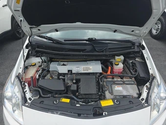 2010 Toyota Prius II - miniatura 18