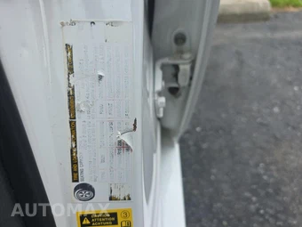 2010 Toyota Prius II - miniatura 7