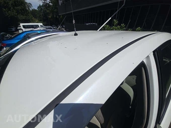 2010 Toyota Prius II – miniatura 12