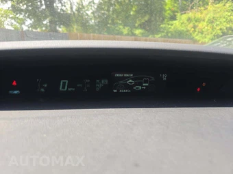 2010 Toyota Prius II – miniatura 9
