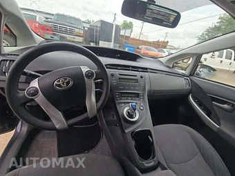 2010 Toyota Prius II – miniatura 10