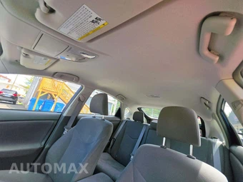 2010 Toyota Prius II - miniatura 11