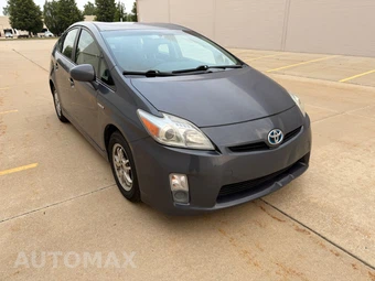 2010 Toyota Prius III - miniatura 2