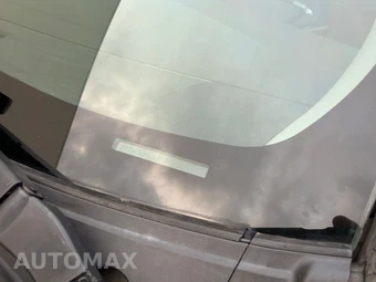 2010 Toyota Prius III - miniatura 20