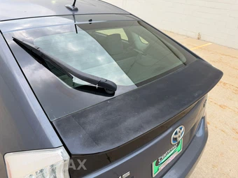 2010 Toyota Prius III - miniatura 23