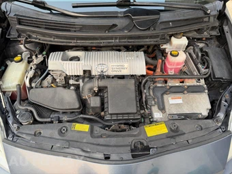 2010 Toyota Prius III - miniatura 28
