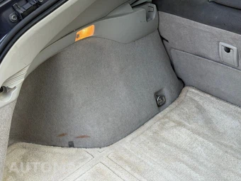 2010 Toyota Prius III - miniatura 35