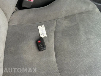 2010 Toyota Prius III - miniatura 70