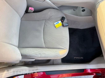 2010 Toyota Prius III - miniatura 36
