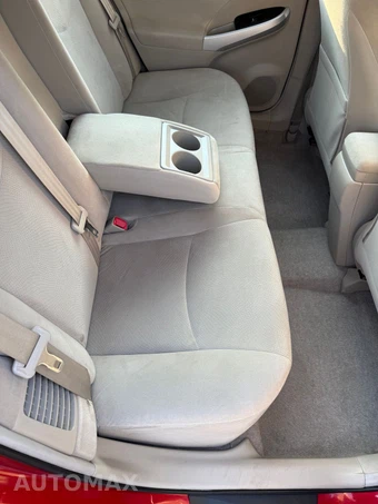 2010 Toyota Prius III - miniatura 45