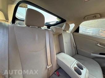 2010 Toyota Prius III - miniatura 46