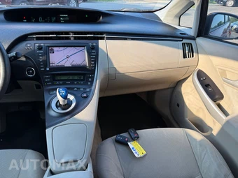 2010 Toyota Prius III - miniatura 51