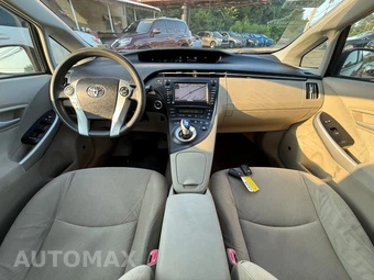 2010 Toyota Prius III - miniatura 53