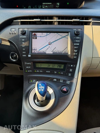 2010 Toyota Prius III - miniatura 55