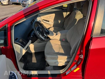 2010 Toyota Prius III - miniatura 64