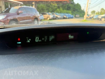 2010 Toyota Prius III - miniatura 75