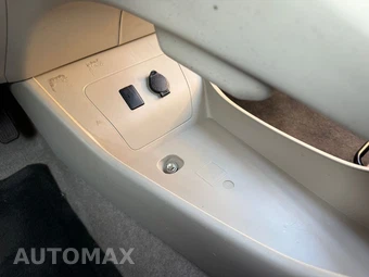 2010 Toyota Prius III - miniatura 85