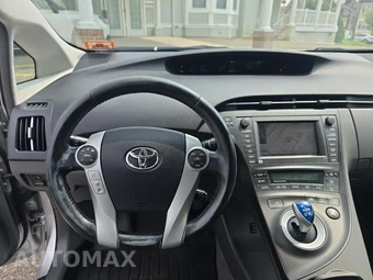 2010 Toyota Prius IV - miniatura 14