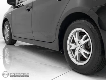 2010 Toyota Prius IV - miniatura 29