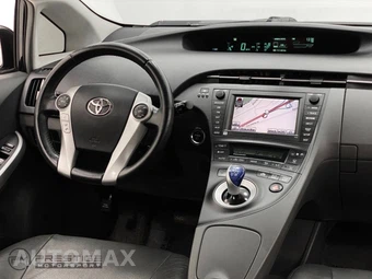 2010 Toyota Prius IV - miniatura 32