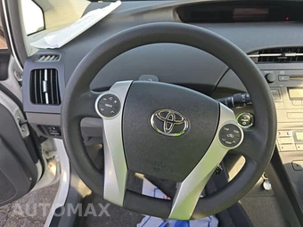 2010 Toyota Prius – miniatura 10