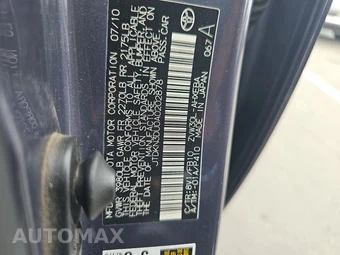 2010 Toyota Prius V – miniatura 14
