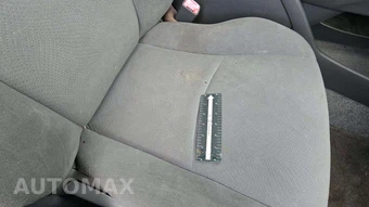 2010 Toyota Prius V – miniatura 24