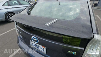 2010 Toyota Prius V – miniatura 28