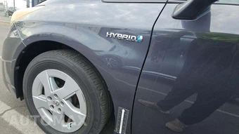 2010 Toyota Prius V – miniatura 29